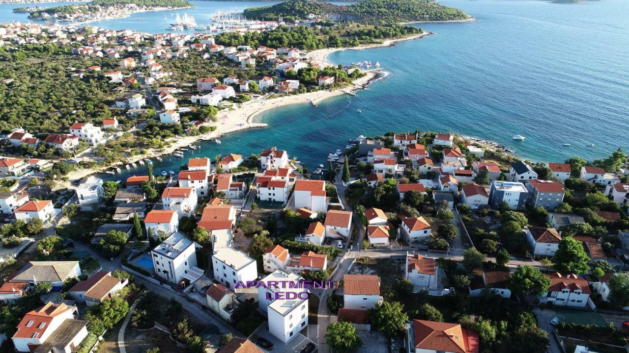Luxury Apartment Ledo Rogoznica  Luaran gambar